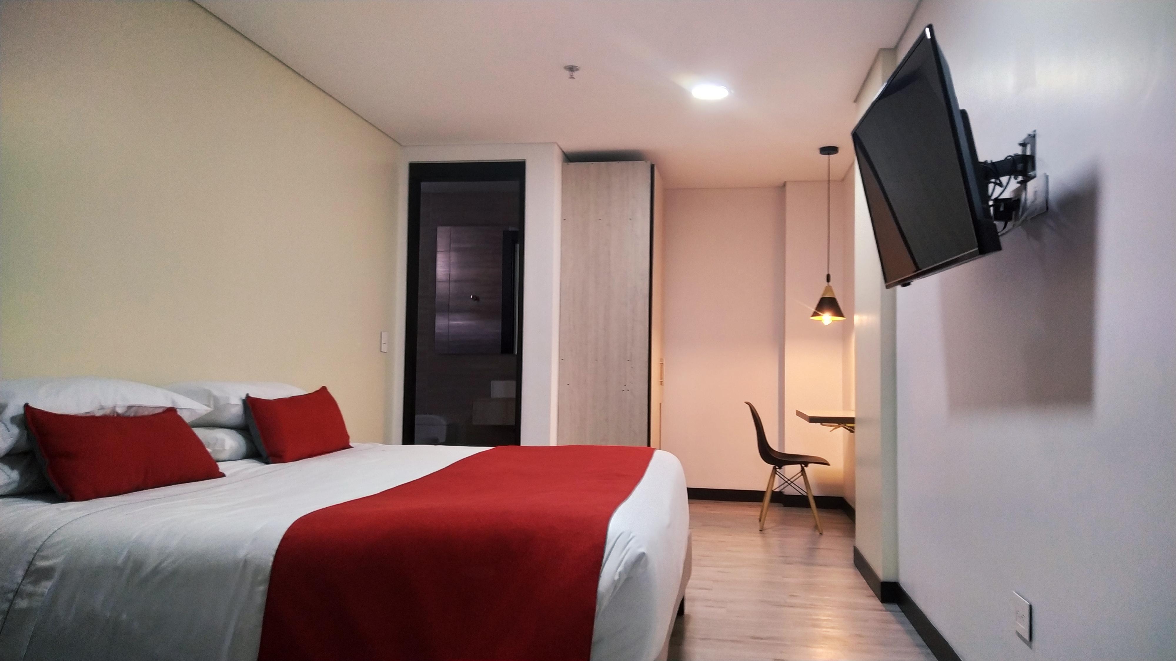 Hotel Wlh Silver Corferias Bogota Bagian luar foto