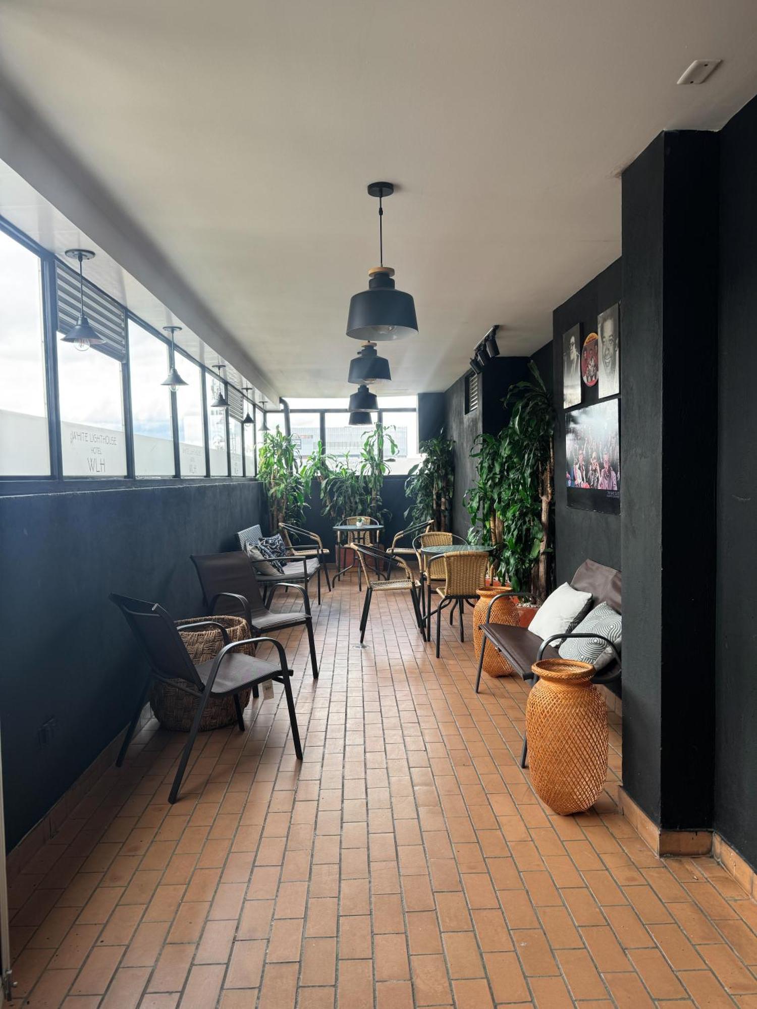 Hotel Wlh Silver Corferias Bogota Bagian luar foto