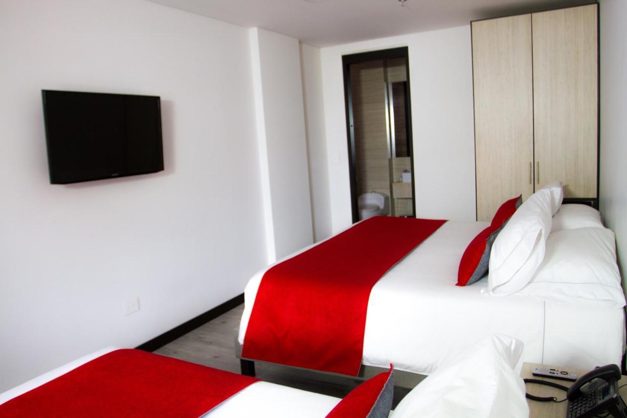 Hotel Wlh Silver Corferias Bogota Bagian luar foto